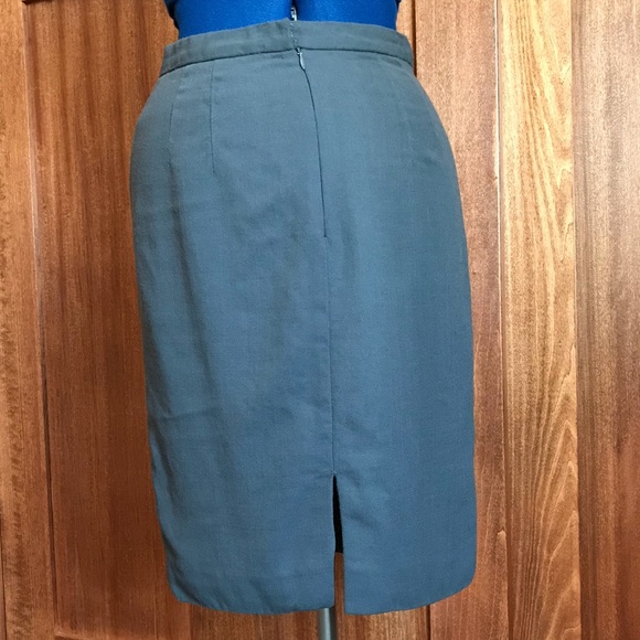 J. Crew Vintage Gray Wool Pencil Skirt - Picture 4 of 5